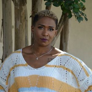 Meet your Posher, Calandra